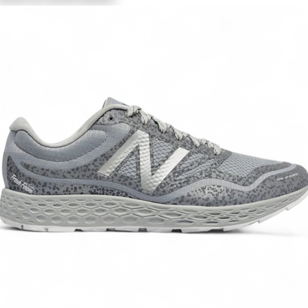 New Balance | Women's Gray & Silver Fresh Foam Gobi Moon Trail Running | 8.5